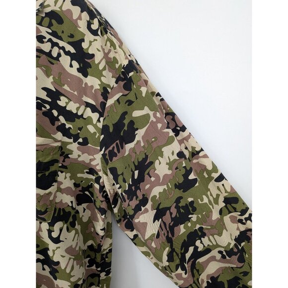 Skims Camo Oversized Button Up Shirt Women Size M Streetwear Gorpcore Military - Picture 6 of 11